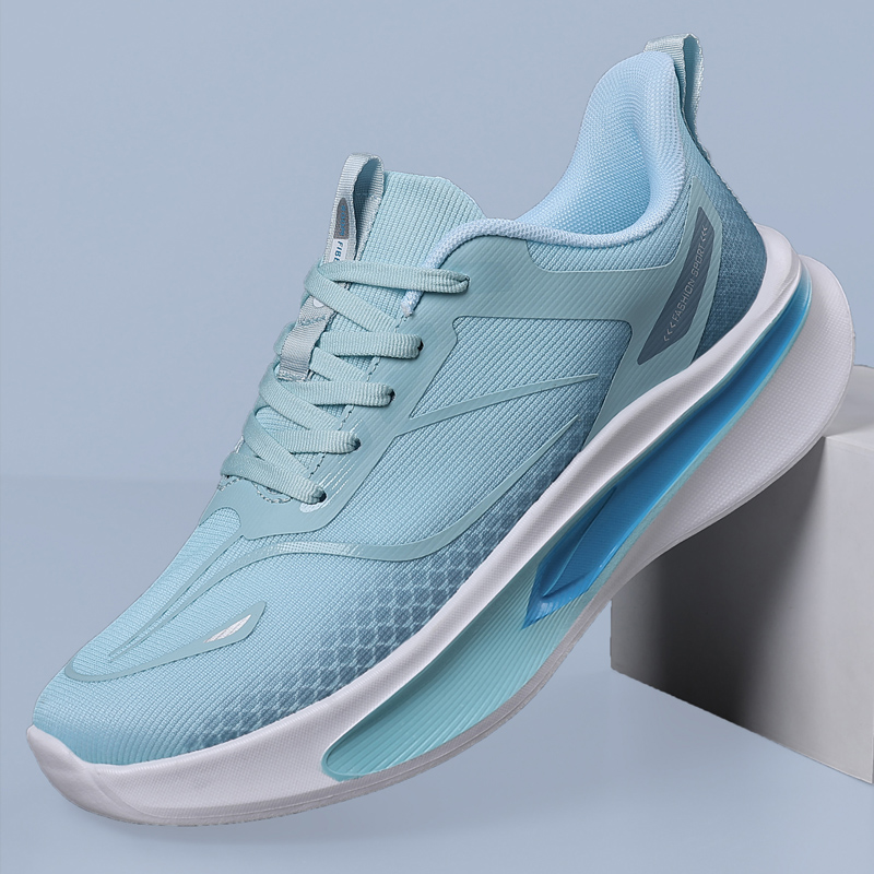 College Weekend Sneakers, Flex - đánh giá và giá Outdoor Sportsman Group